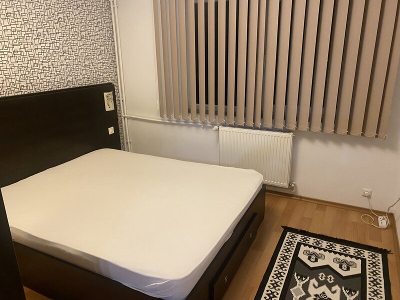 Drumul Taberei, ANL, ap. 2 camere cu centrala de bloc si parcare,