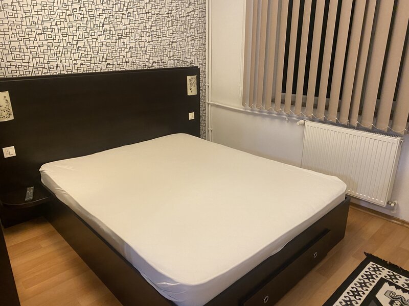 Drumul Taberei, ANL, ap. 2 camere cu centrala de bloc si parcare,